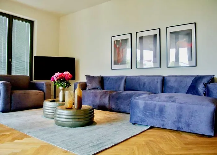 Bonusfeature * Berlin